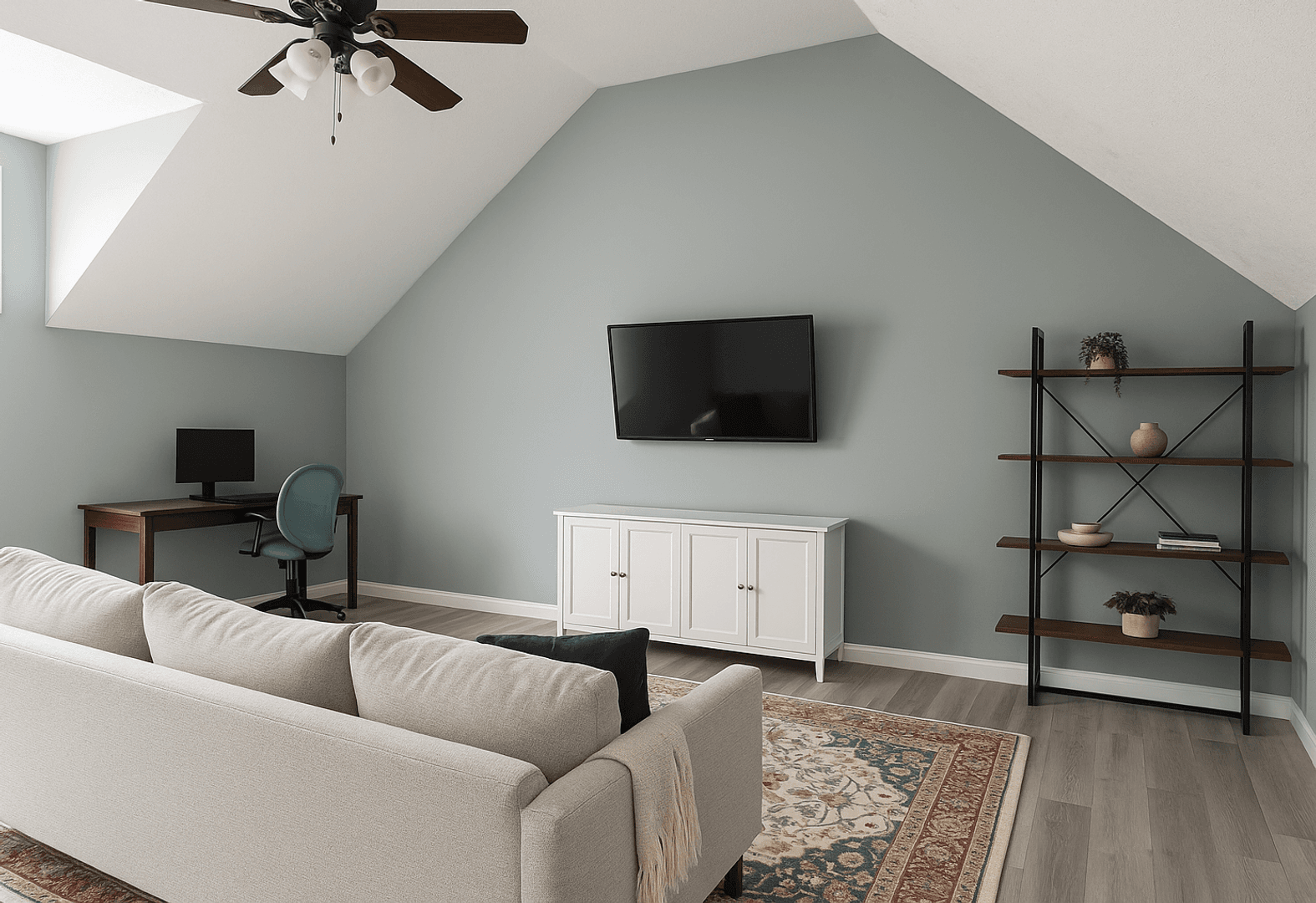 Clarksville House: 625 Winding Bluff Way