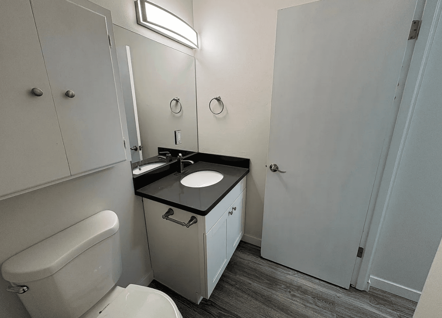 Seattle Apartment: 219 Harvard Ave E
