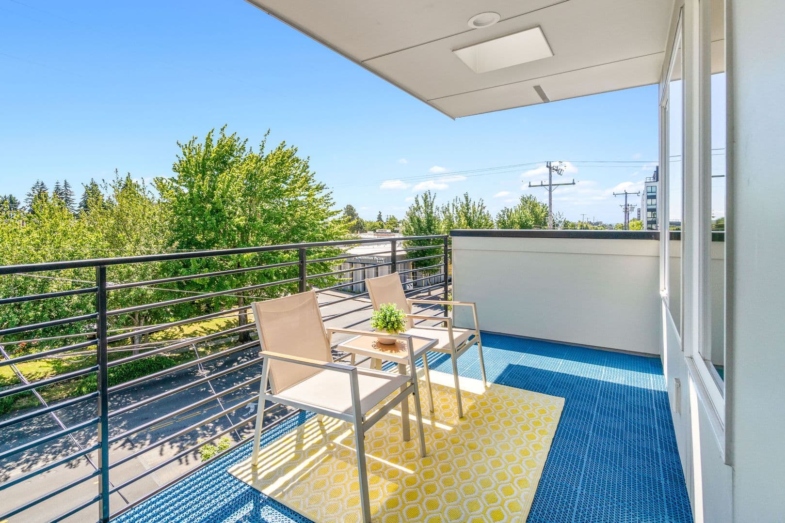 Seattle Townhome: 8709 15th Ave NW