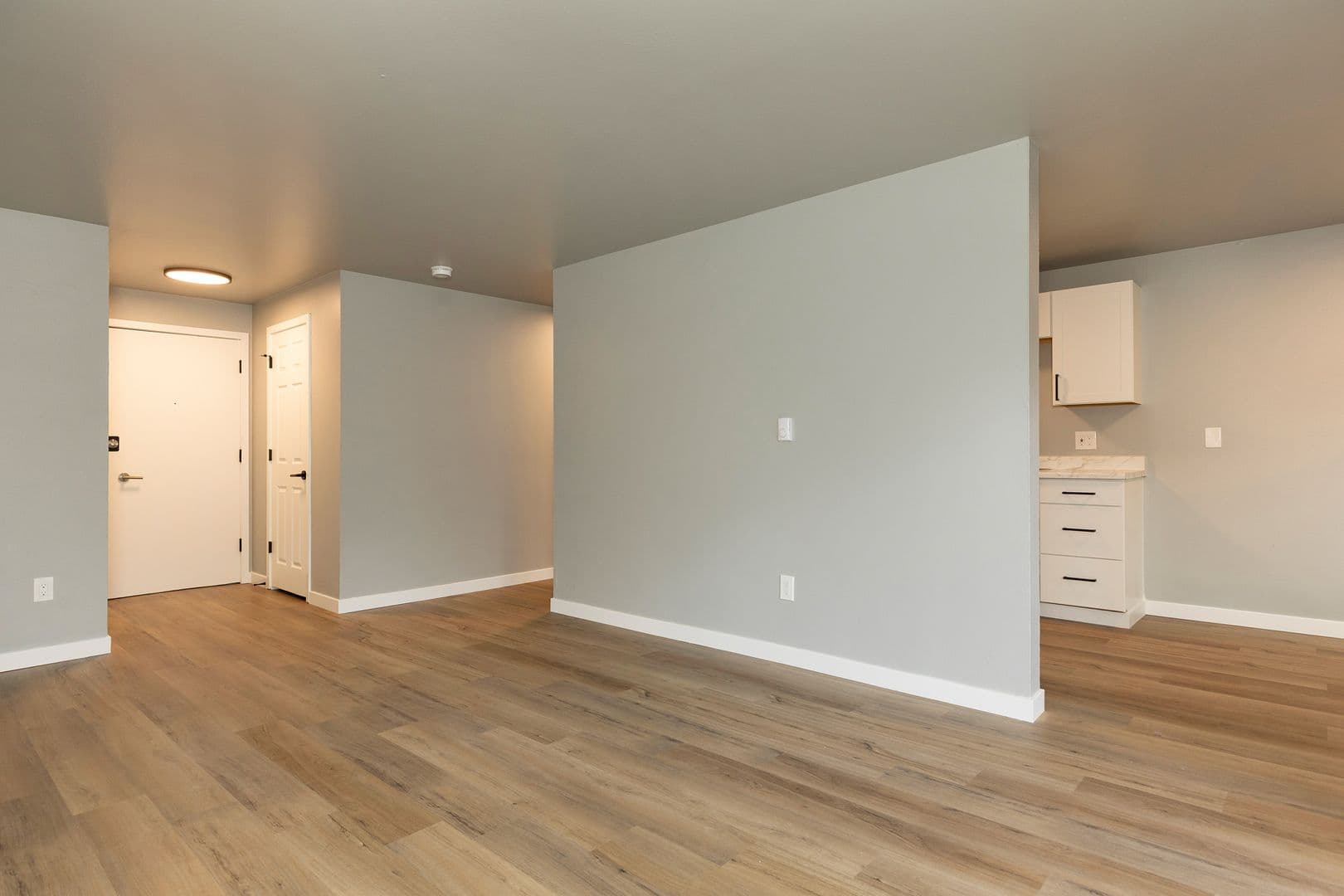 Seattle Apartment: 2121 E Jefferson St
