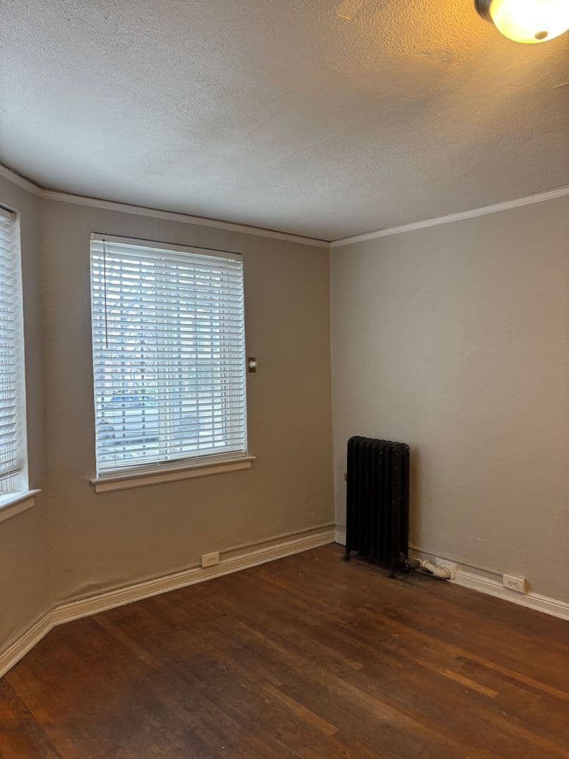 Seattle Apartment: 2230 4th Ave