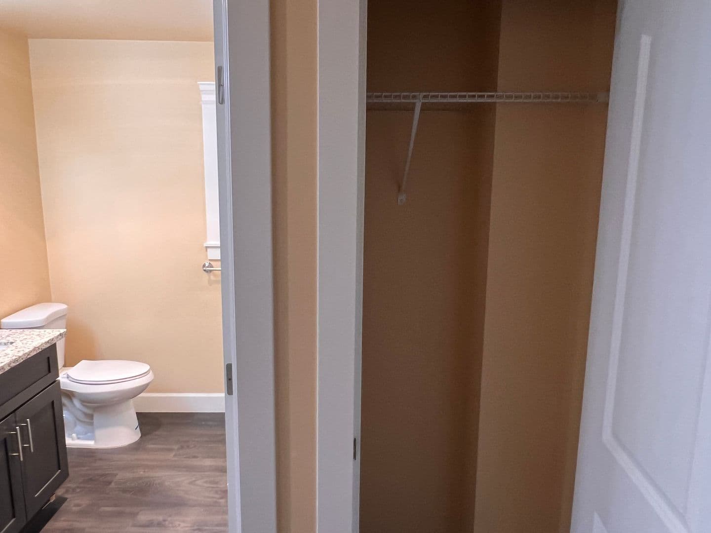 Burien Apartment: 12614 Ambaum Blvd SW