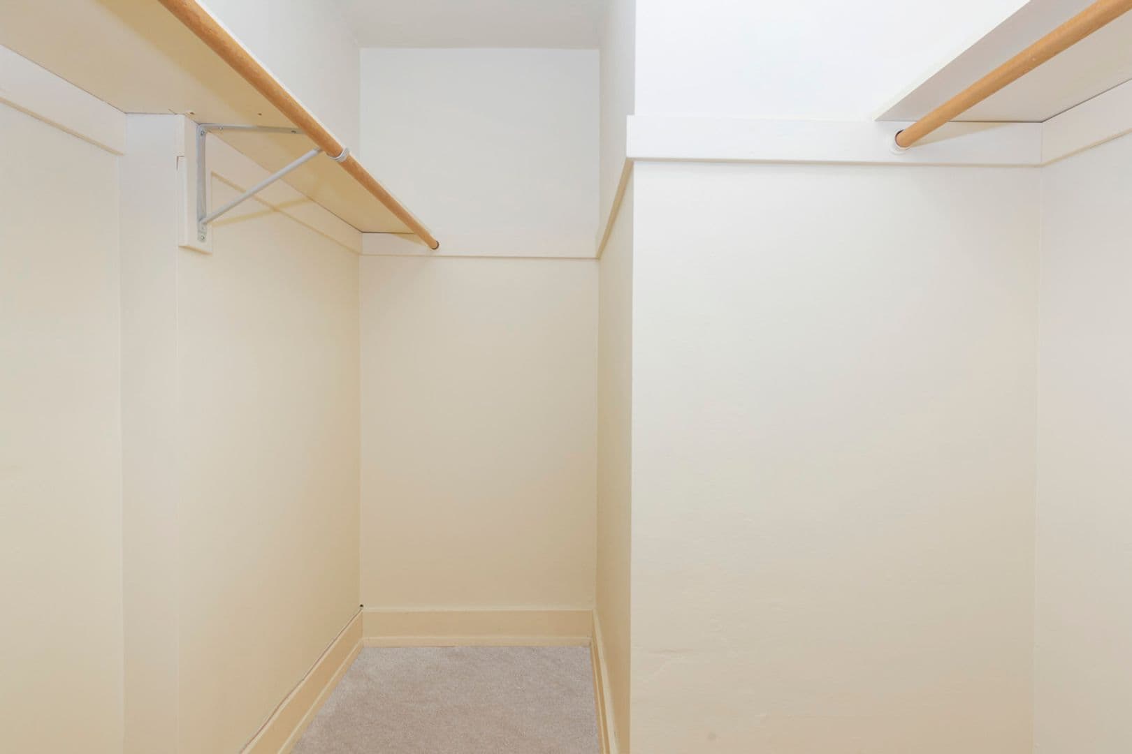 Seattle Apartment: 1306 1st Ave W