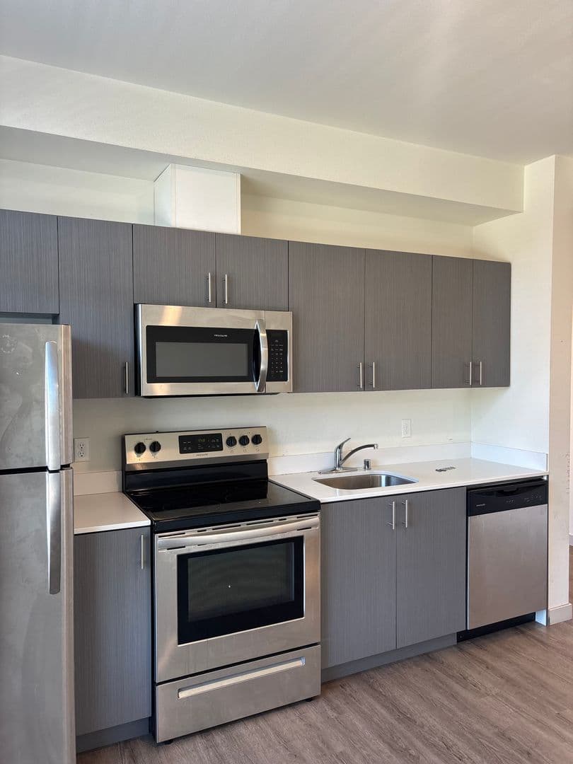 Seattle Apartment: 4801 Fauntleroy Way SW
