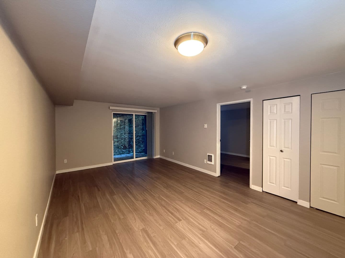 Seattle Apartment: 3021 SW Bradford Street