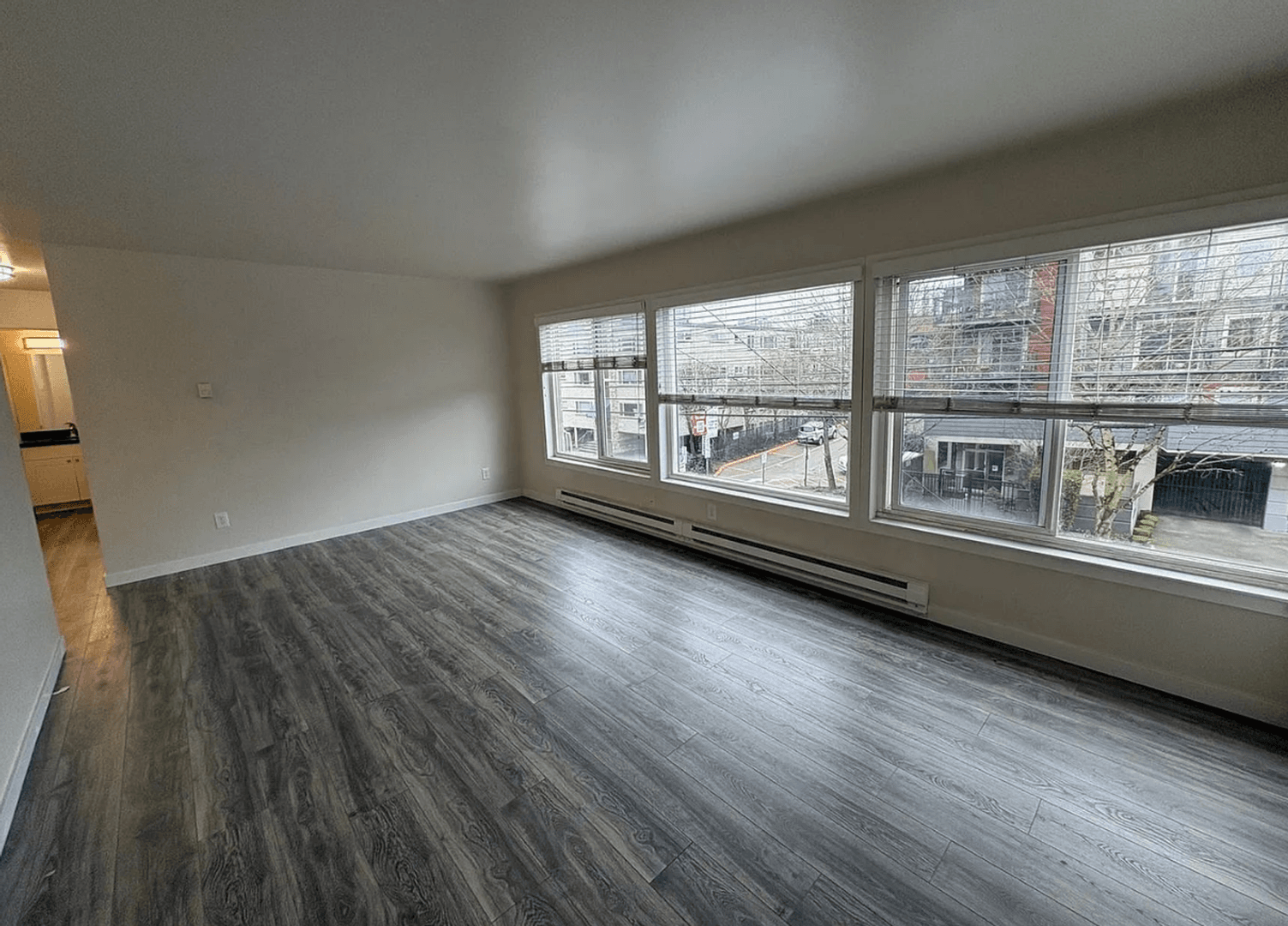 Seattle Apartment: 219 Harvard Ave E