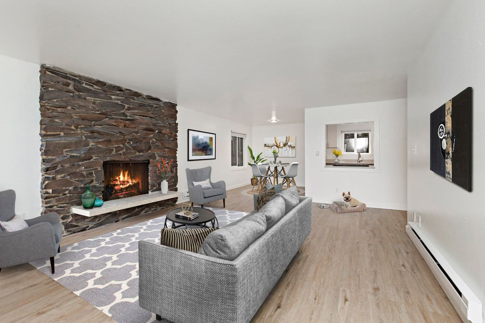 Seattle Apartment: 3520 28th Ave W