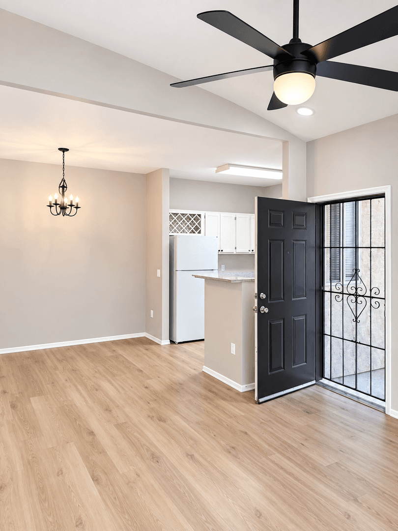Phoenix Condo: 2929 W Yorkshire Dr