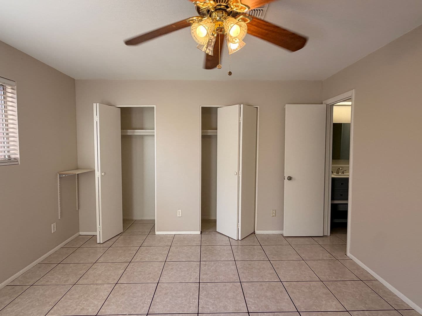 Phoenix House: 11630 N 25th Ave