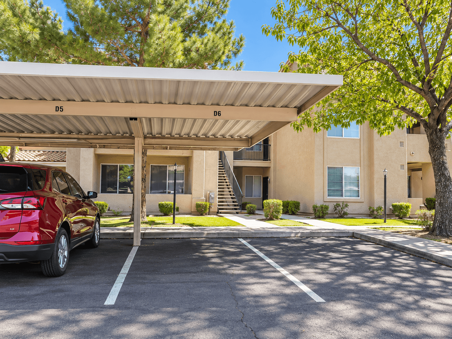 Phoenix Condo: 2929 W Yorkshire Dr