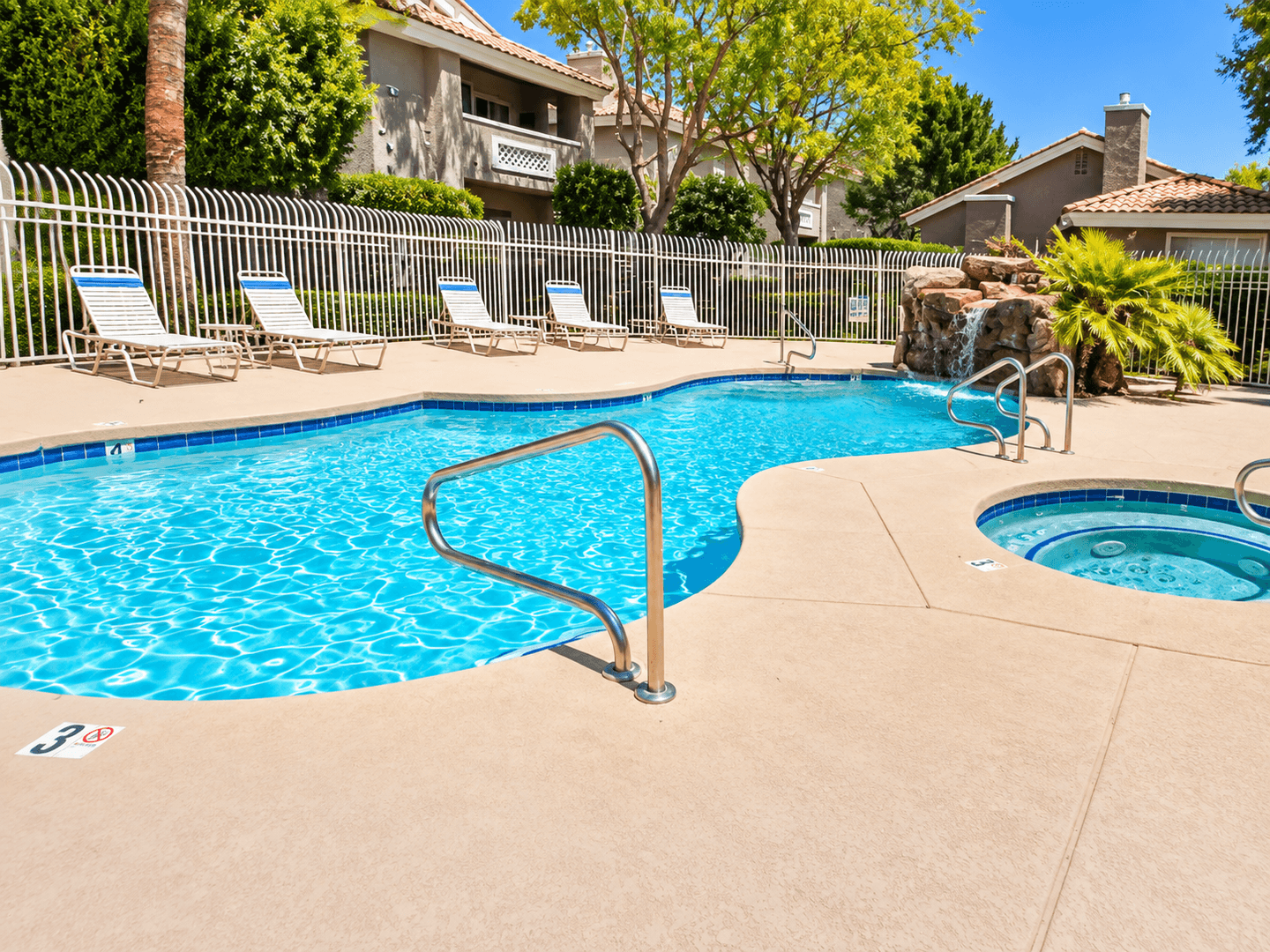 Phoenix Condo: 2929 W Yorkshire Dr