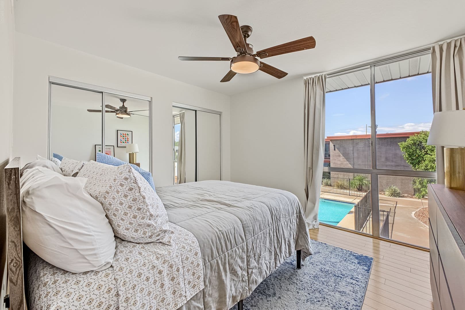 Phoenix House: 1225 E. Medlock Dr.