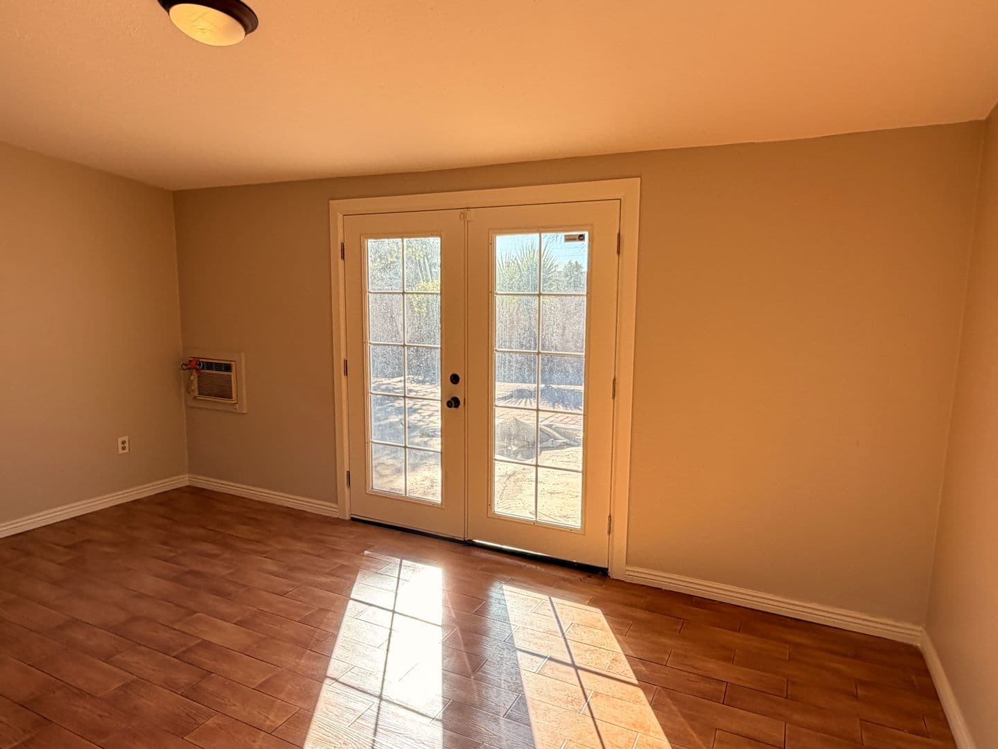 Phoenix House: 11630 N 25th Ave