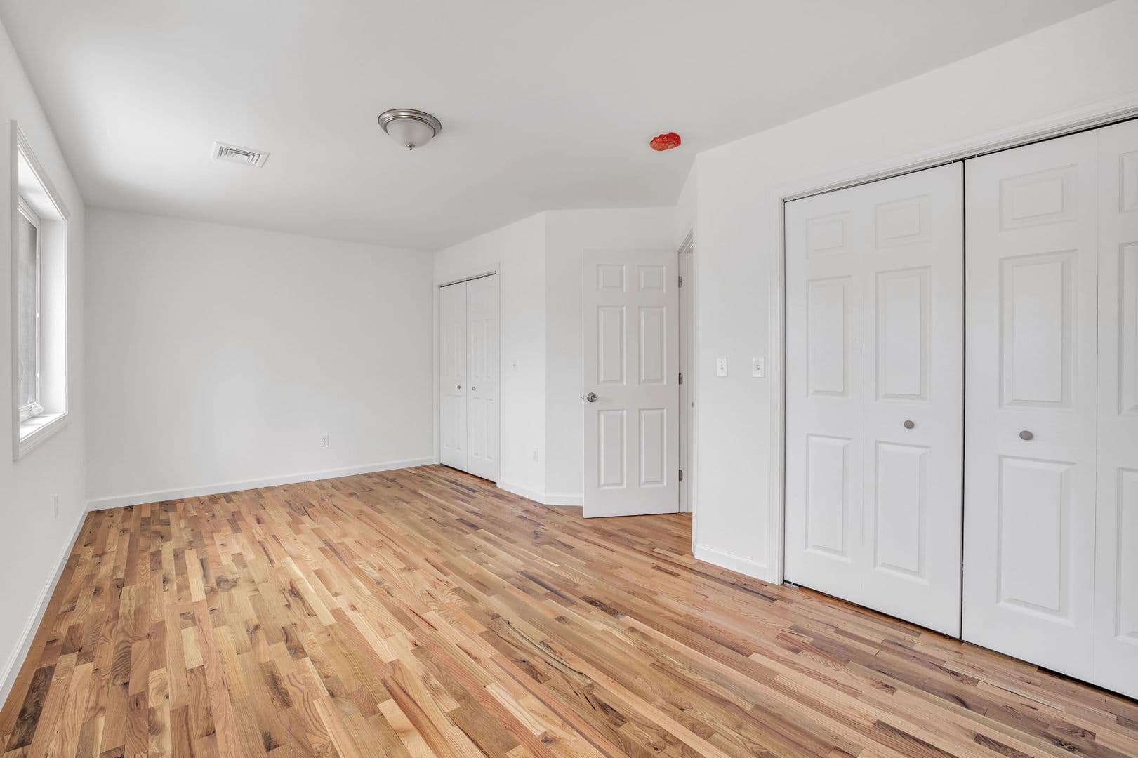 Waterbury Apartment: 27 Highland Hills