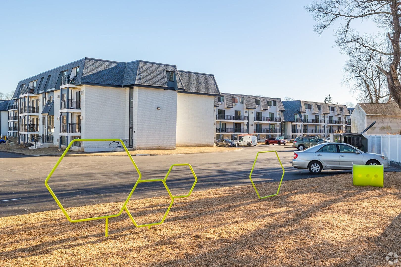 Waterbury Apartment: 222 Bradley Avenue