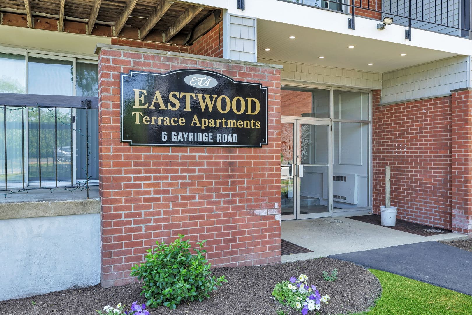 Waterbury Apartment: 366 Schraffts Drive