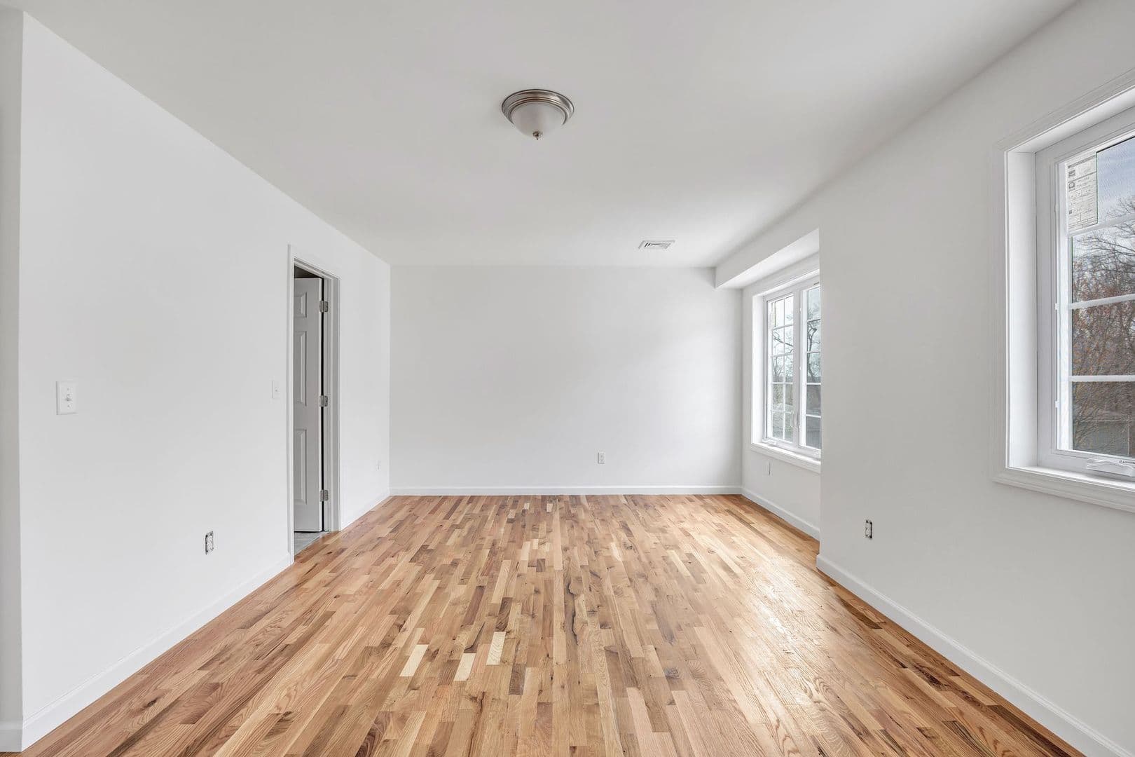 Waterbury Apartment: 27 Highland Hills