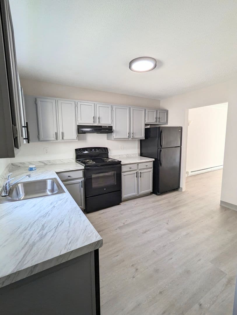Waterbury Apartment: 1141 East Main Street