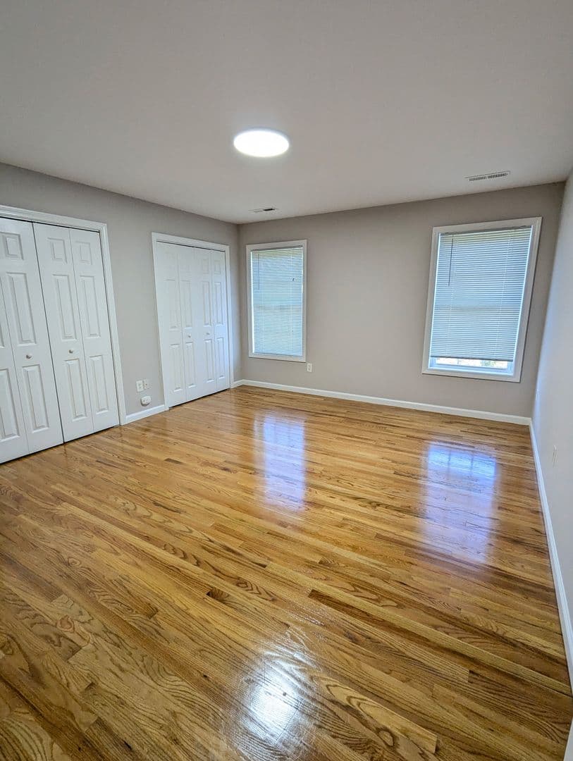Waterbury Townhome: 150 Mohican Avenue