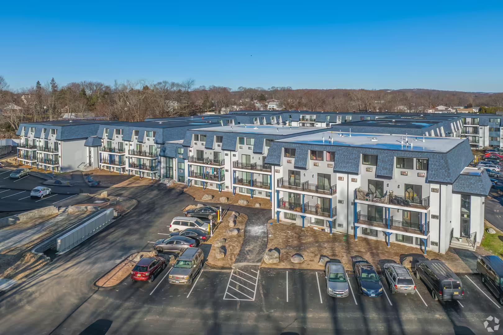 Waterbury Apartment: 222 Bradley Avenue