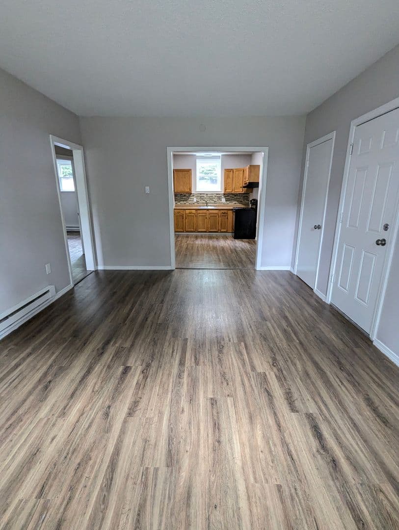 Waterbury Apartment: 138 Hillcrest Avenue