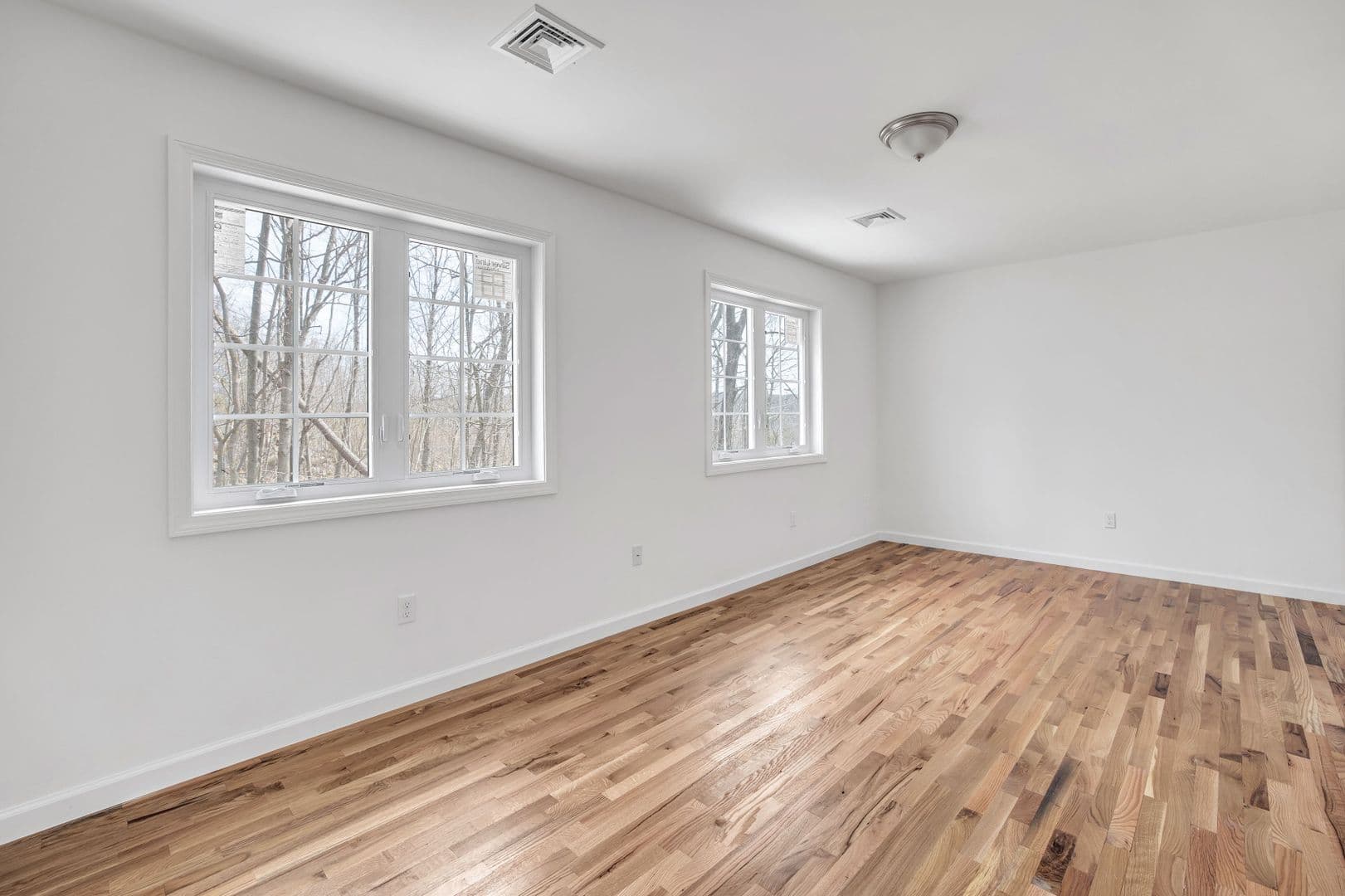 Waterbury Apartment: 27 Highland Hills