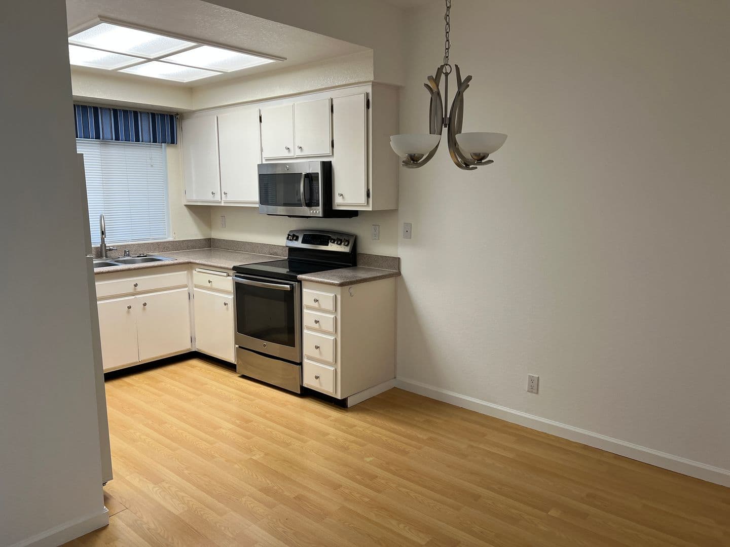 Union City Condo: 3010 Flint St.