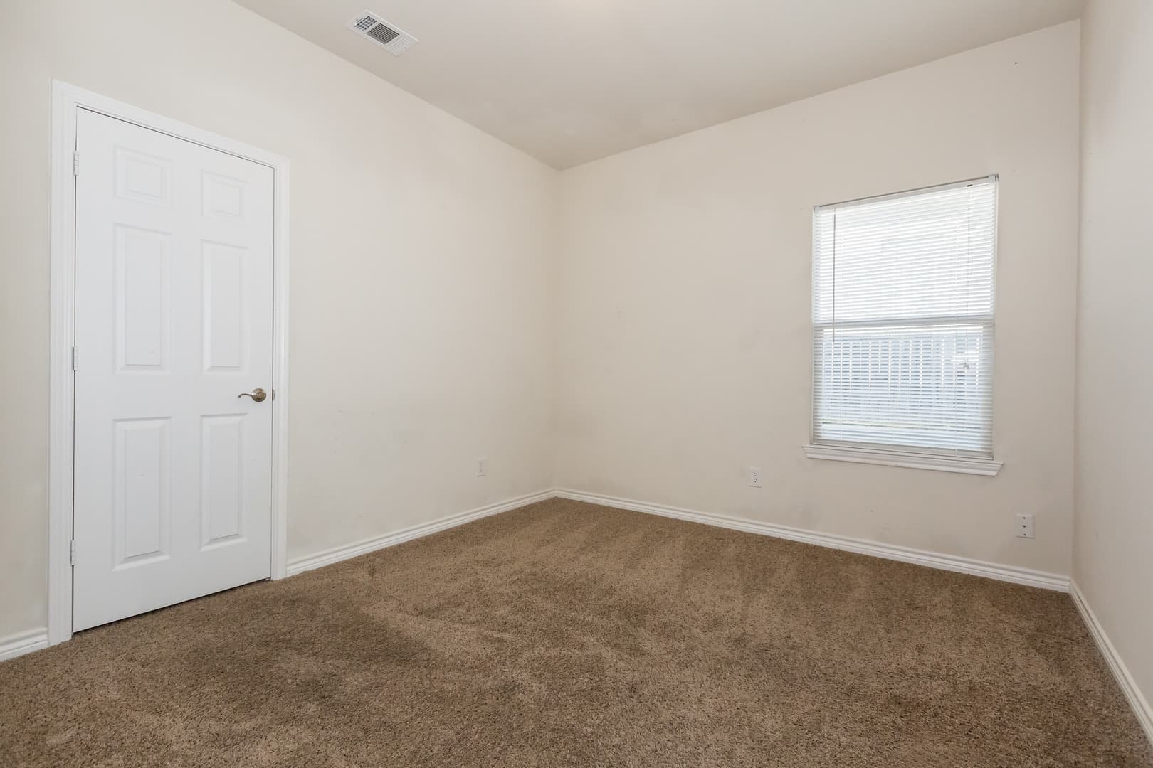 Weatherford Multiplex: 1036 Newcastle Dr