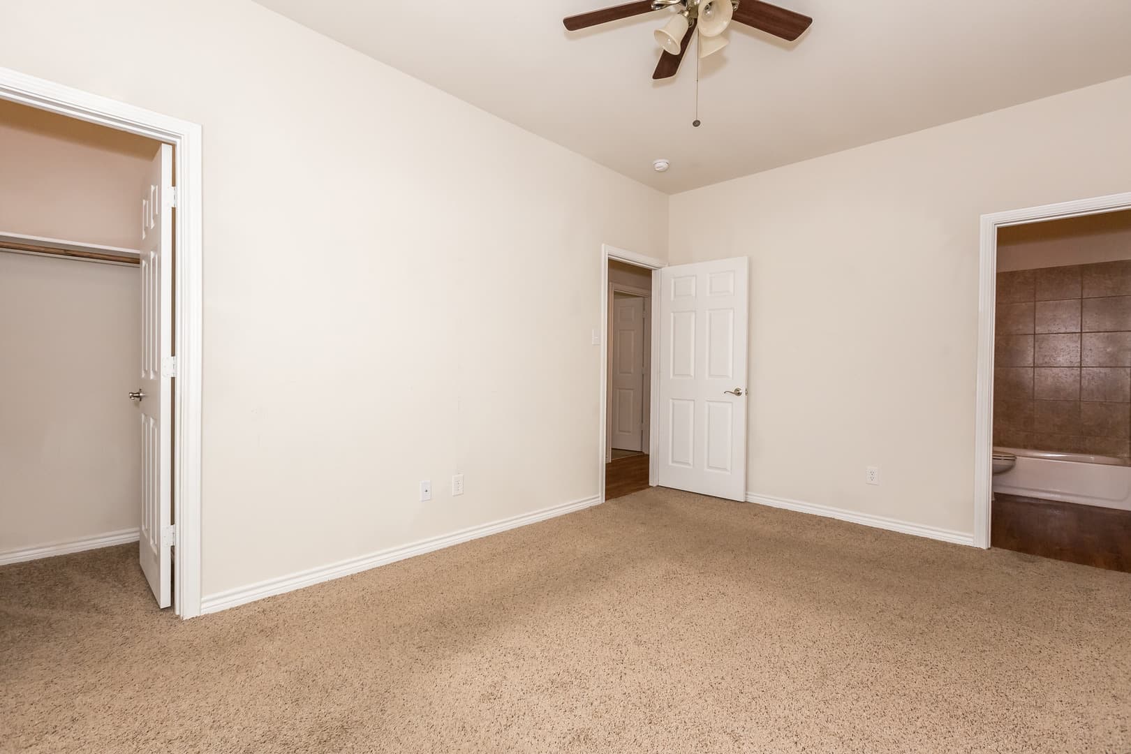 Weatherford Multiplex: 1036 Newcastle Dr