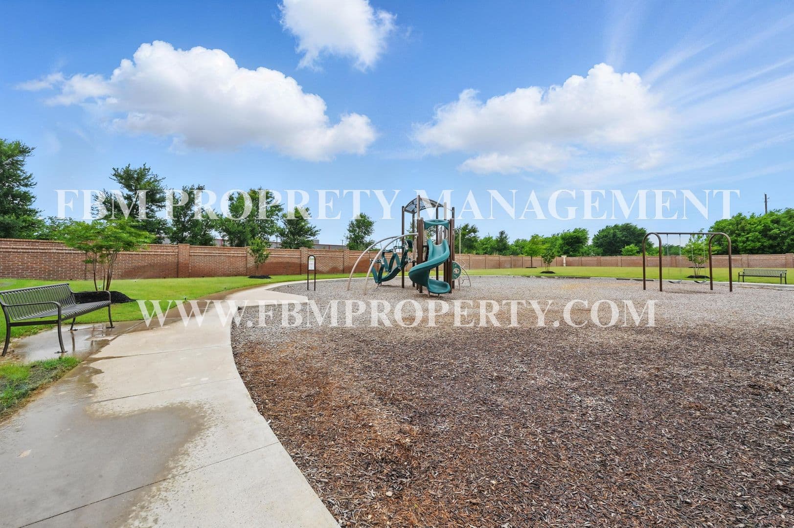 Waxahachie House: 2116 Layla Drive