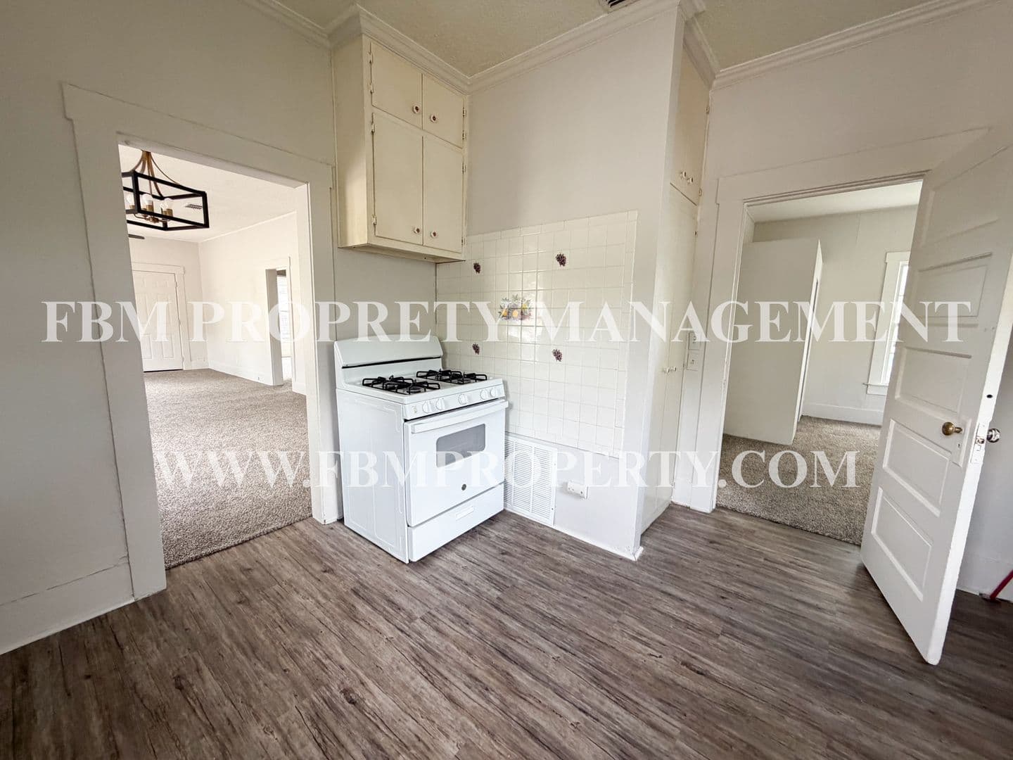 Corsicana House: 1804 W 2nd Avenue
