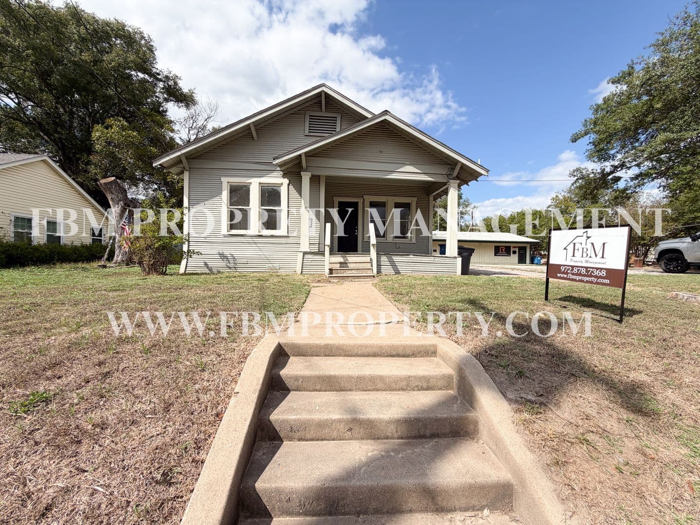 Corsicana House: 1804 W 2nd Avenue