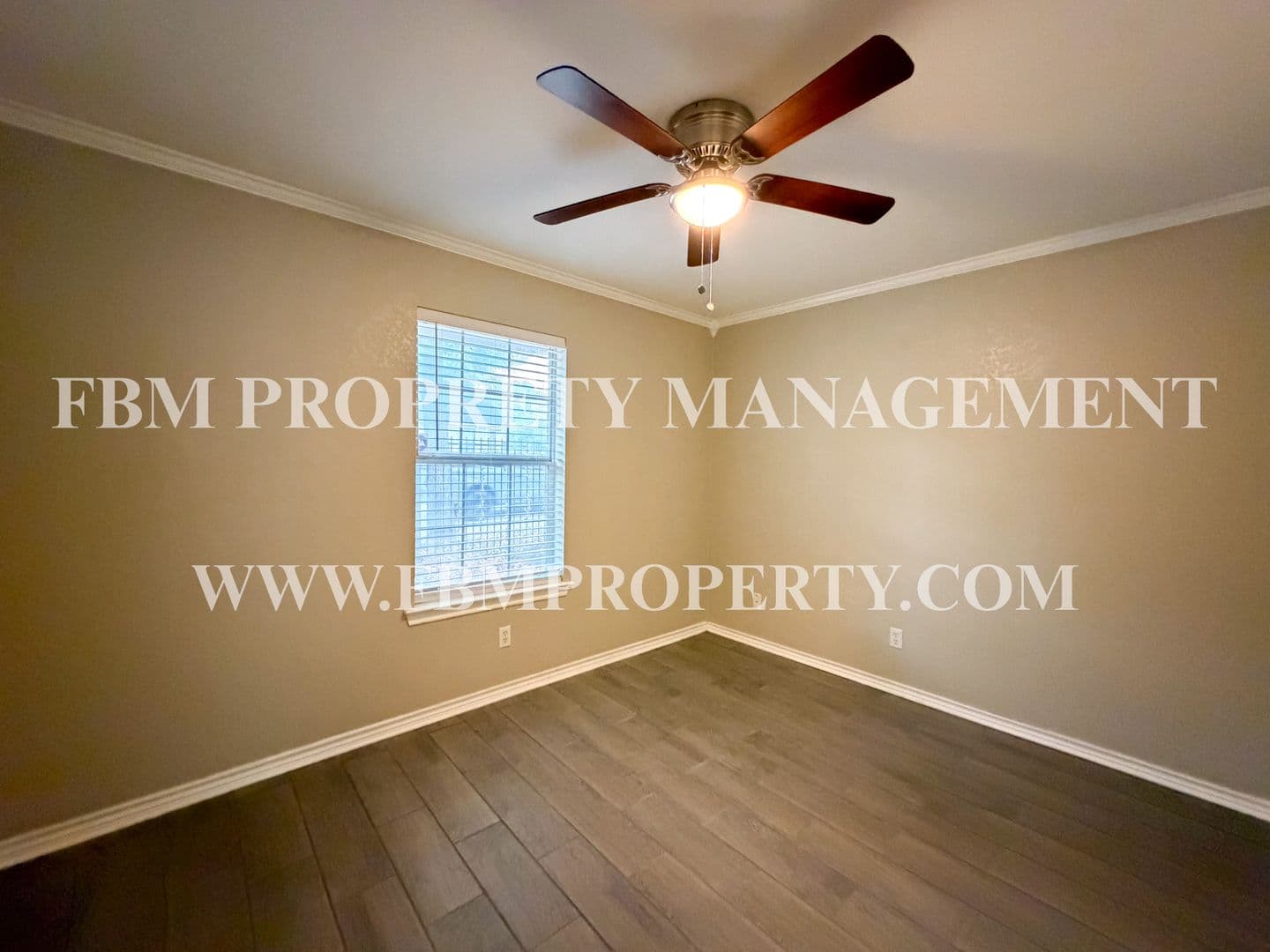 Corsicana Apartment: 121 N 24th Street, Unit 2