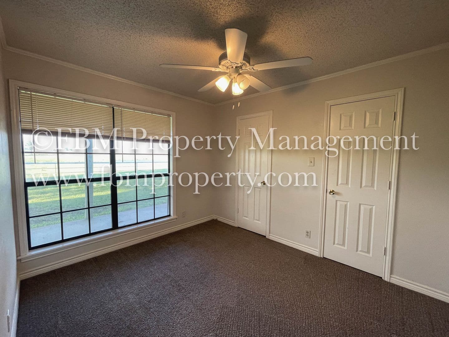 Corsicana House: 8217 SE CR 1020
