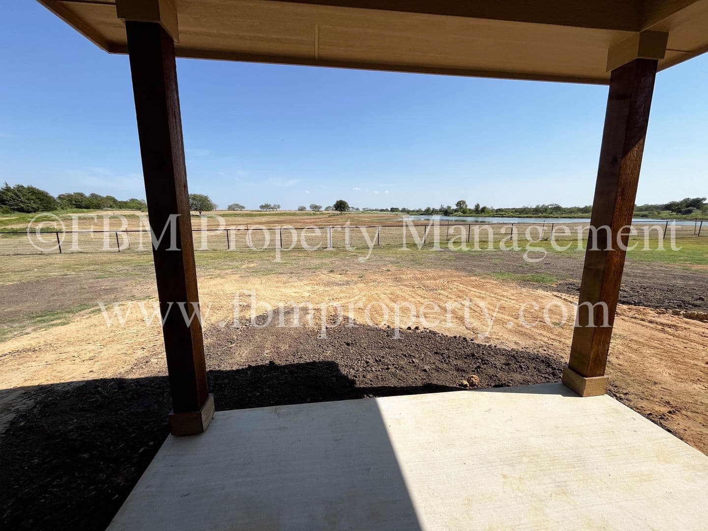Bardwell House: 410 Krajca Road