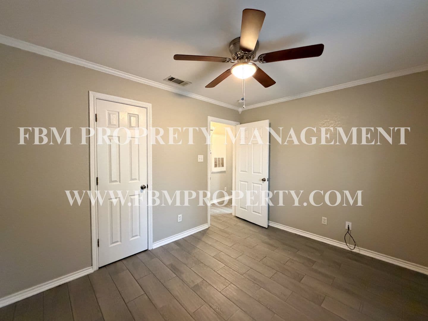 Corsicana Apartment: 121 N 24th Street, Unit 2