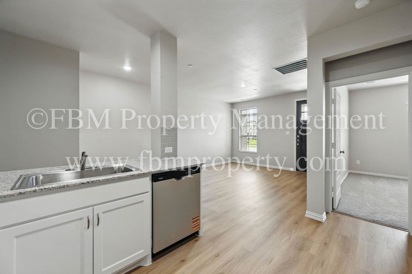 Waxahachie House: 2120 Dena Drive