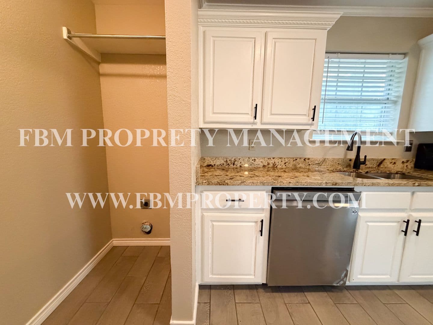 Corsicana Apartment: 121 N 24th Street, Unit 2