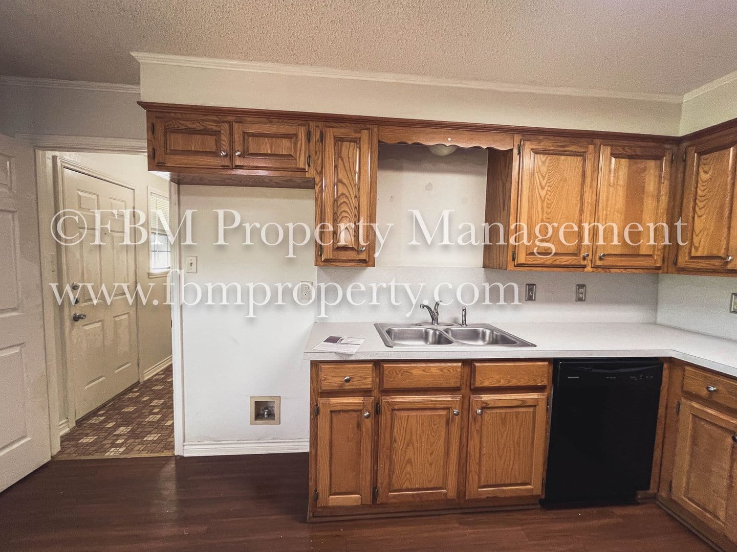 Corsicana House: 8217 SE CR 1020