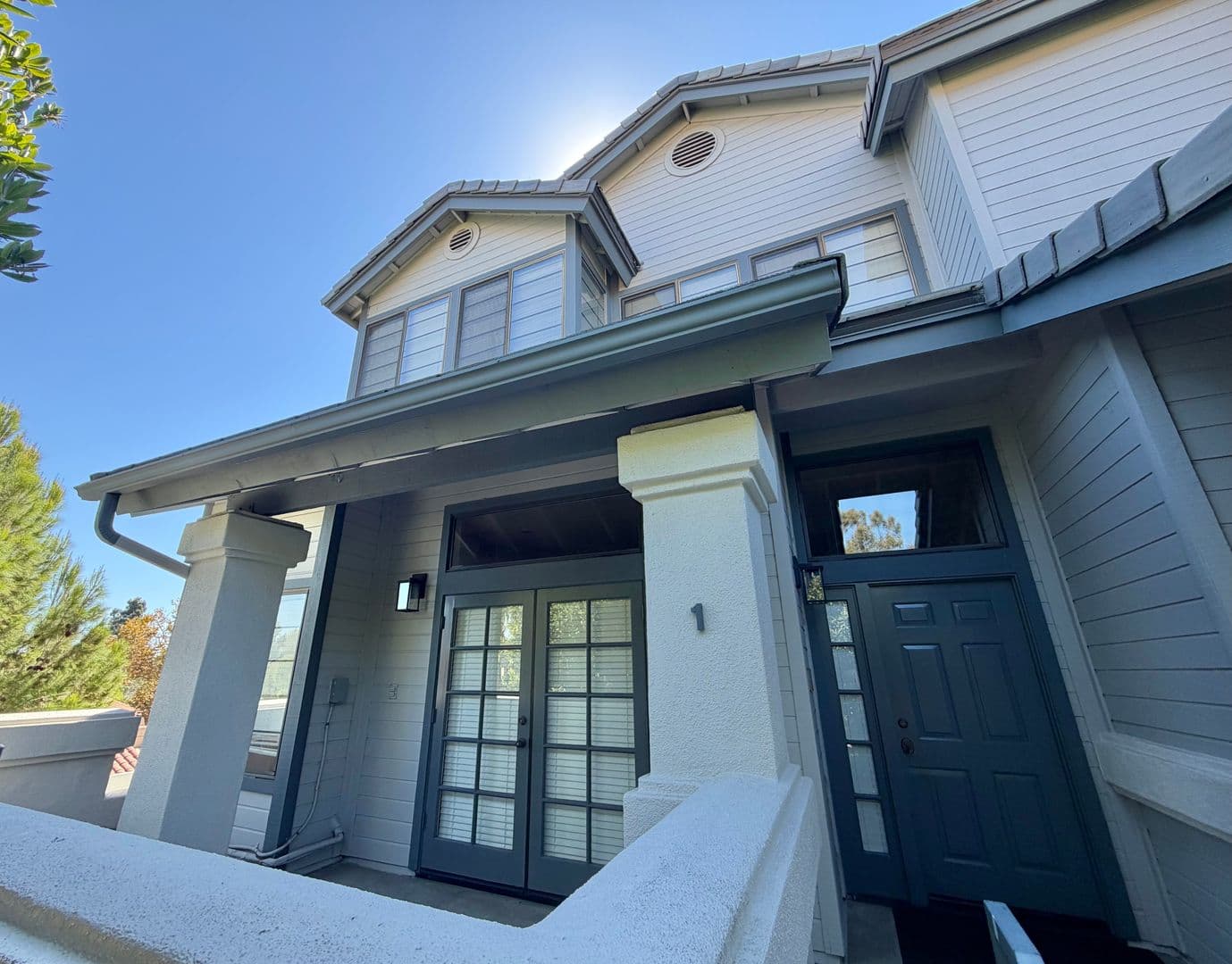 San Diego House: 8269 Avenida Navidad # 1