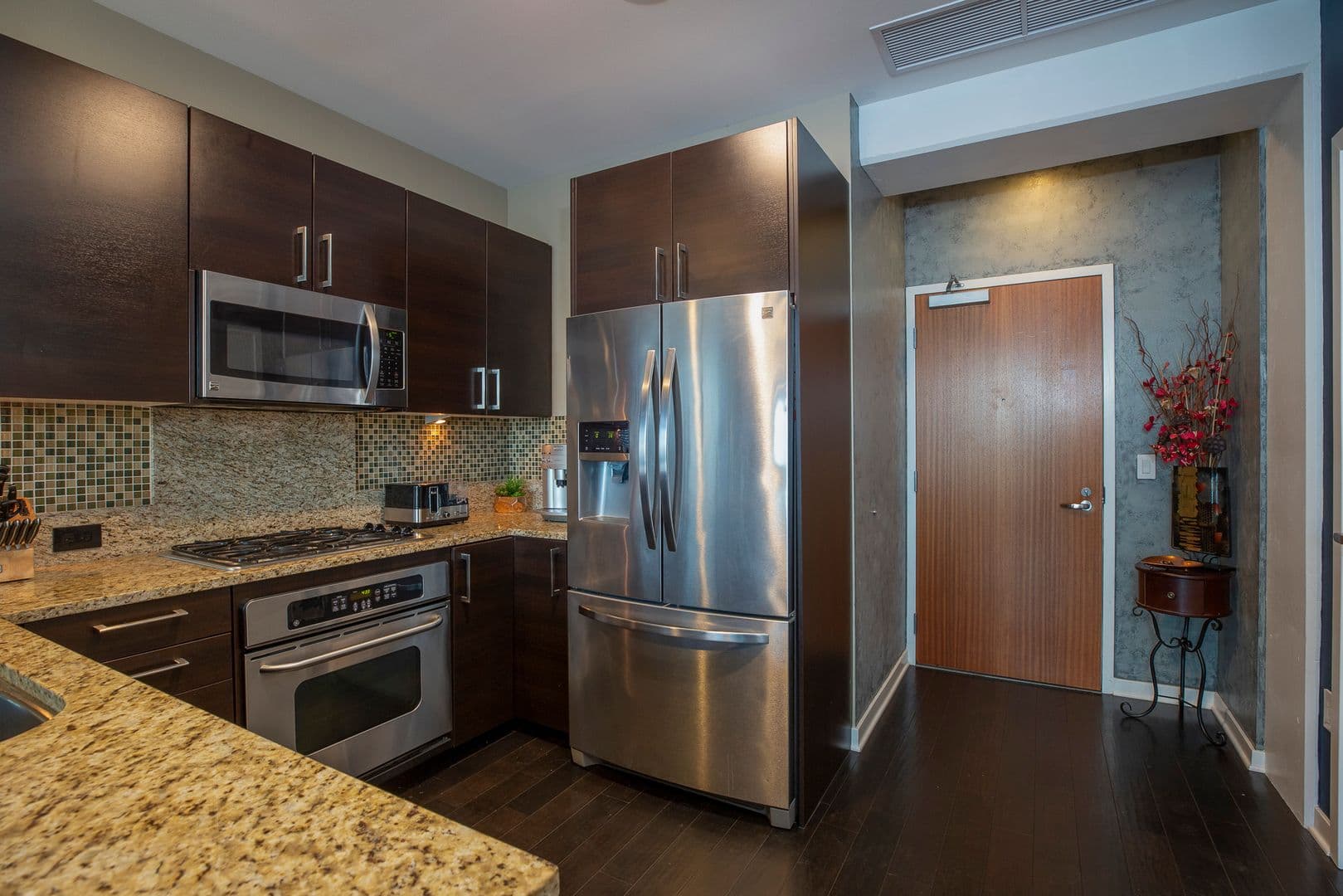 San Diego Condo: 800 The Mark Lane Unit 2203
