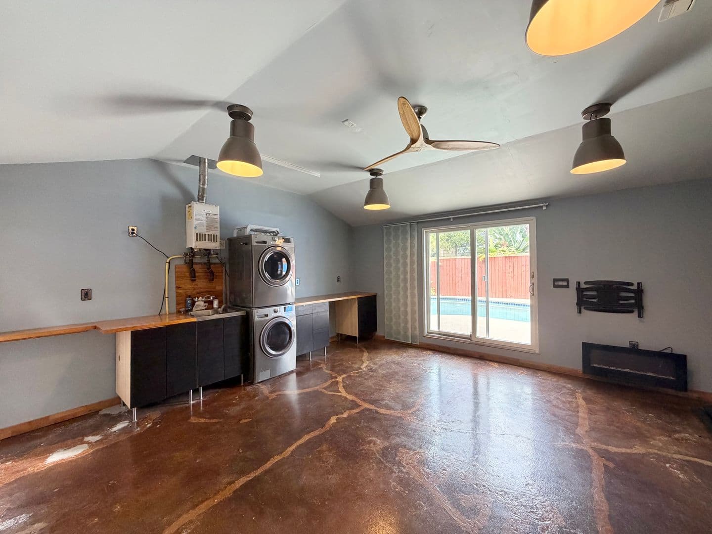 San Diego House: 4535 49th St