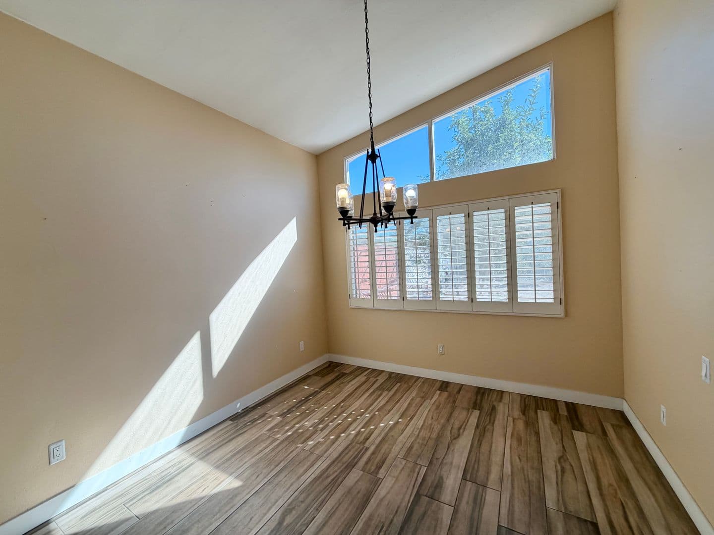 Chula Vista House: 1571 Max Ave