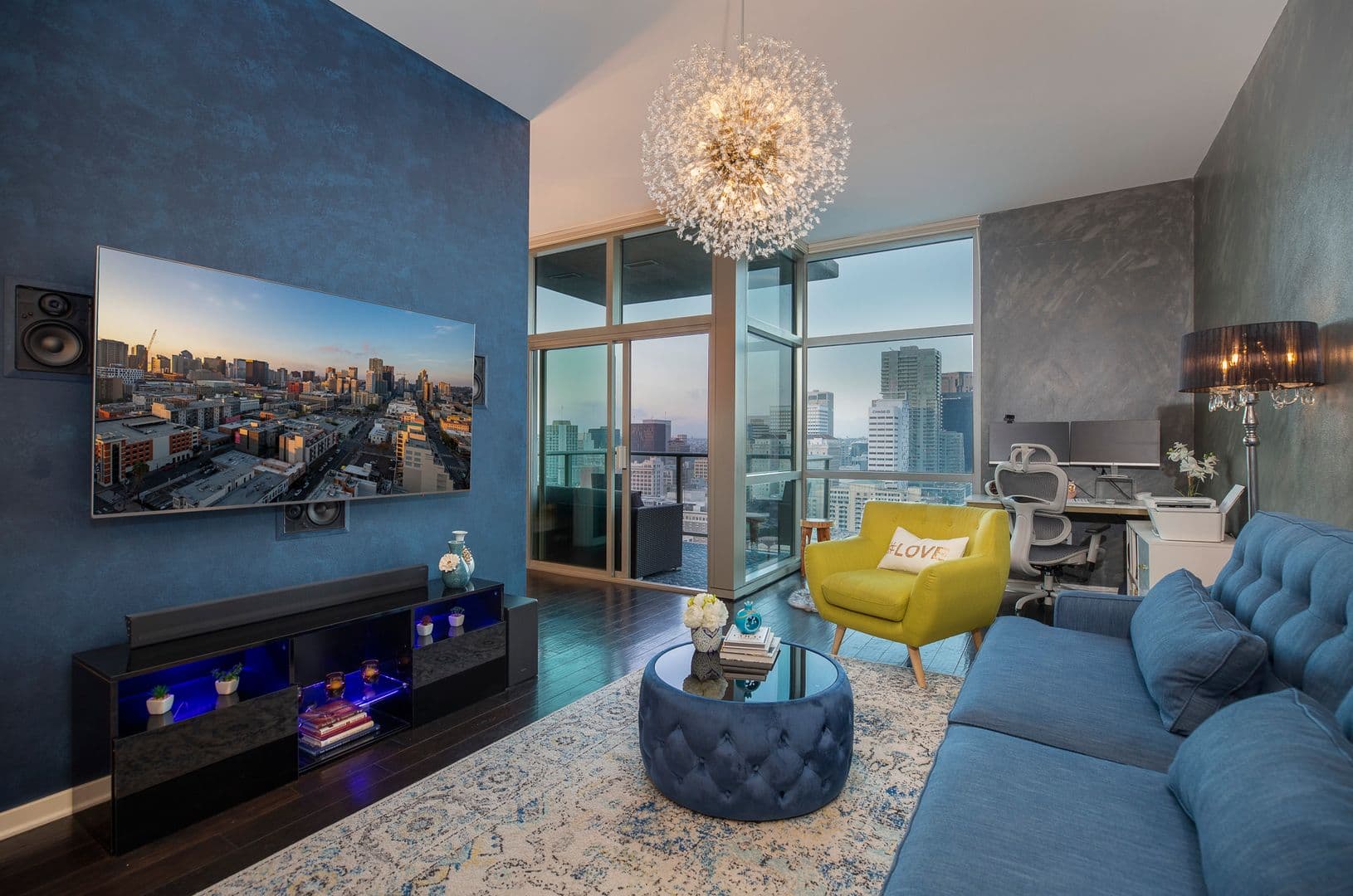 San Diego Condo: 800 The Mark Lane Unit 2203