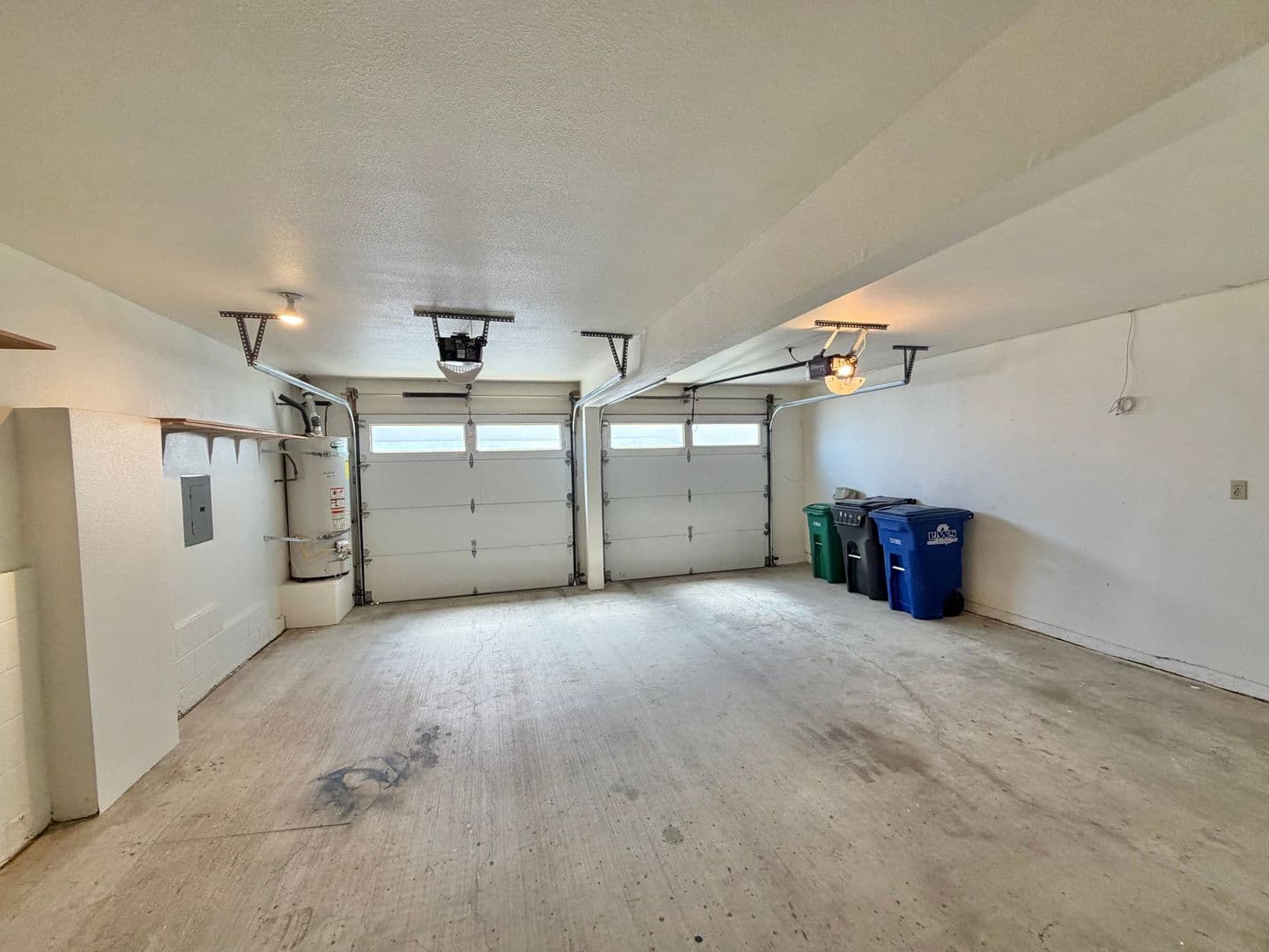 San Diego House: 8269 Avenida Navidad # 1