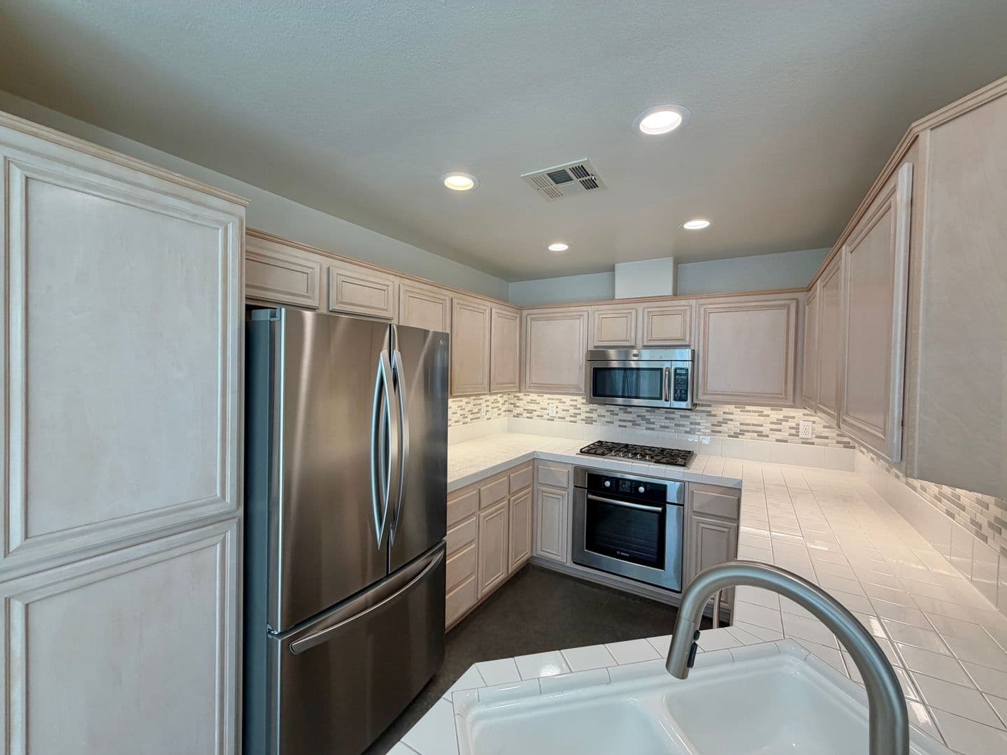 San Diego Townhome: 12061 World Trade Dr Unit 3