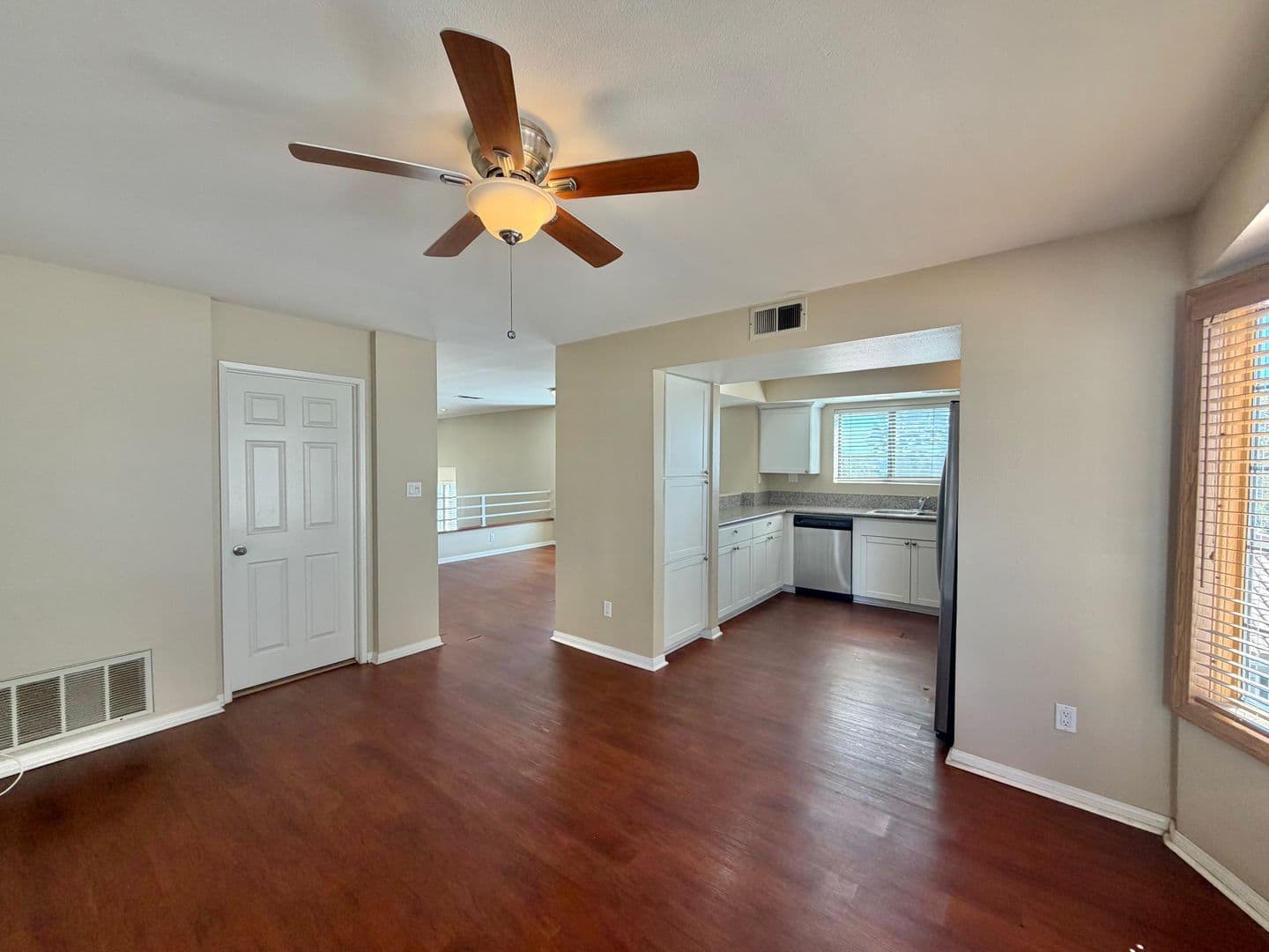 San Diego House: 8269 Avenida Navidad # 1