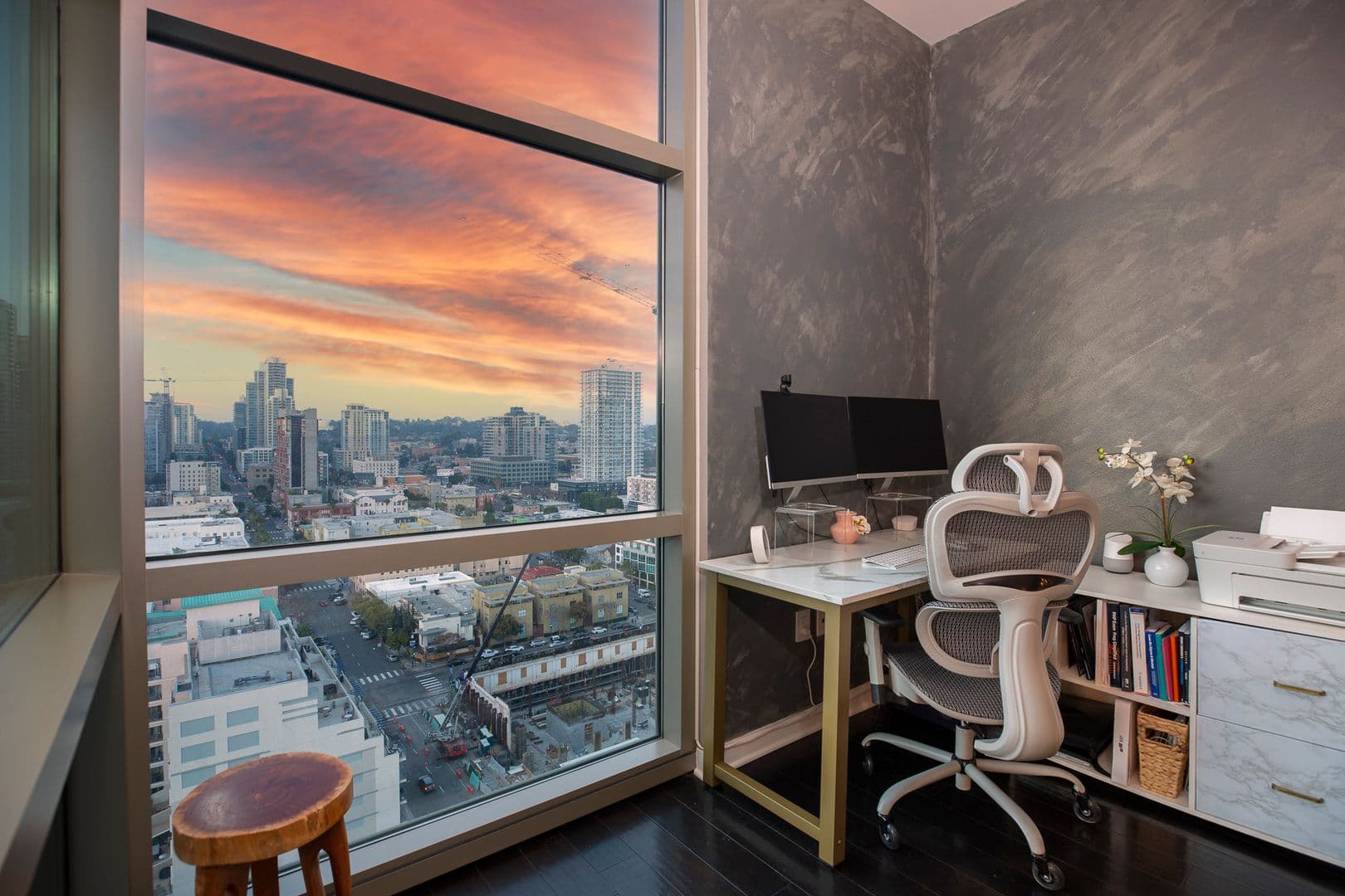 San Diego Condo: 800 The Mark Lane Unit 2203