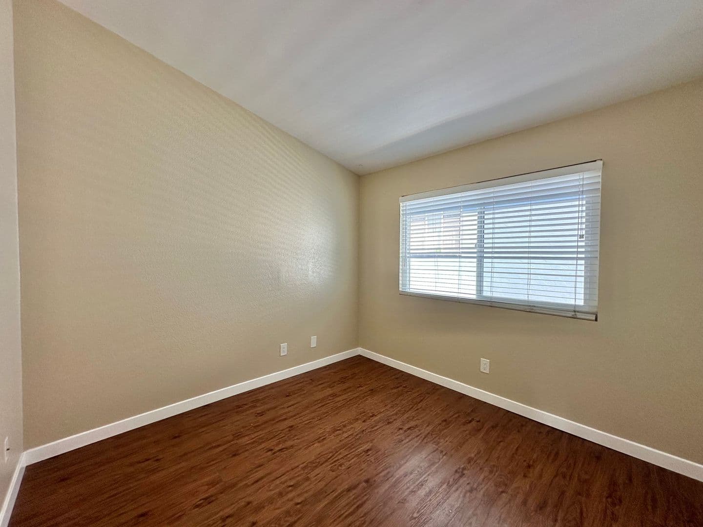 San Diego Apartment: 4447 49th Street