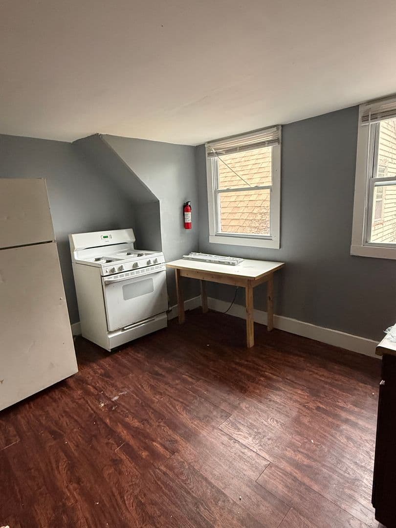 Rochester Apartment: 60 Lime St.